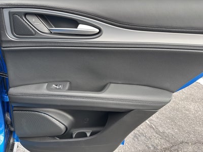 2025 Alfa Romeo Stelvio AWD