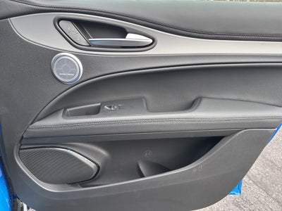 2025 Alfa Romeo Stelvio AWD