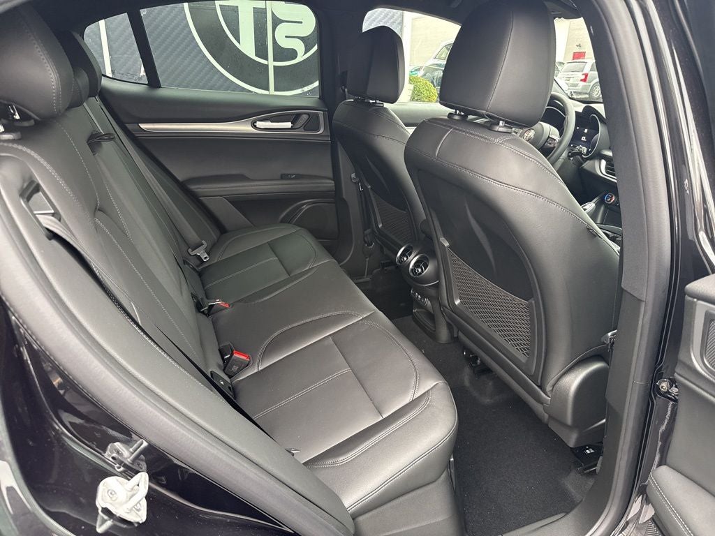 2026 Alfa Romeo Stelvio AWD