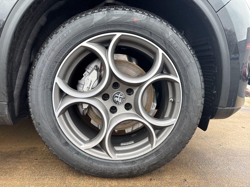 2026 Alfa Romeo Stelvio AWD