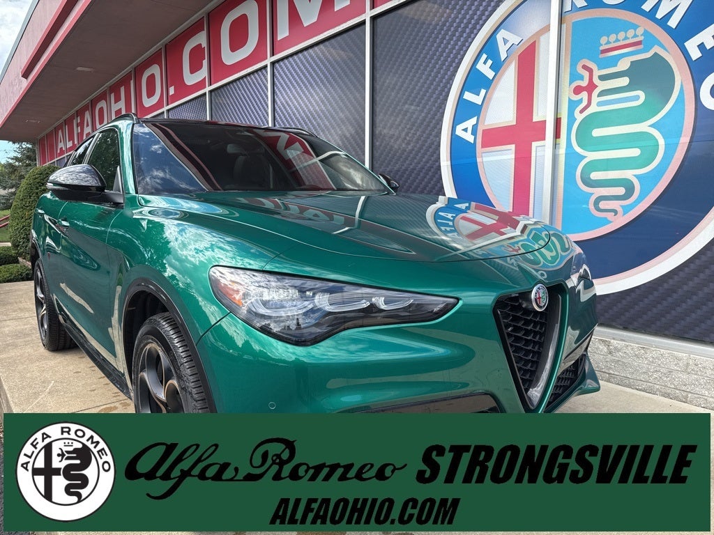 2025 Alfa Romeo Stelvio Intensa AWD