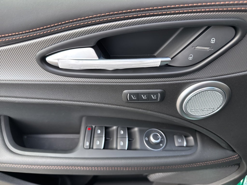 2025 Alfa Romeo Stelvio Intensa AWD