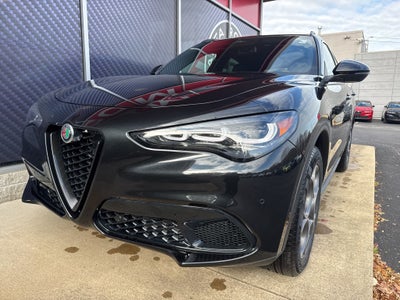2025 Alfa Romeo Stelvio AWD