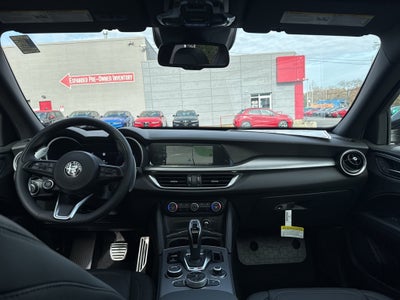 2025 Alfa Romeo Stelvio AWD