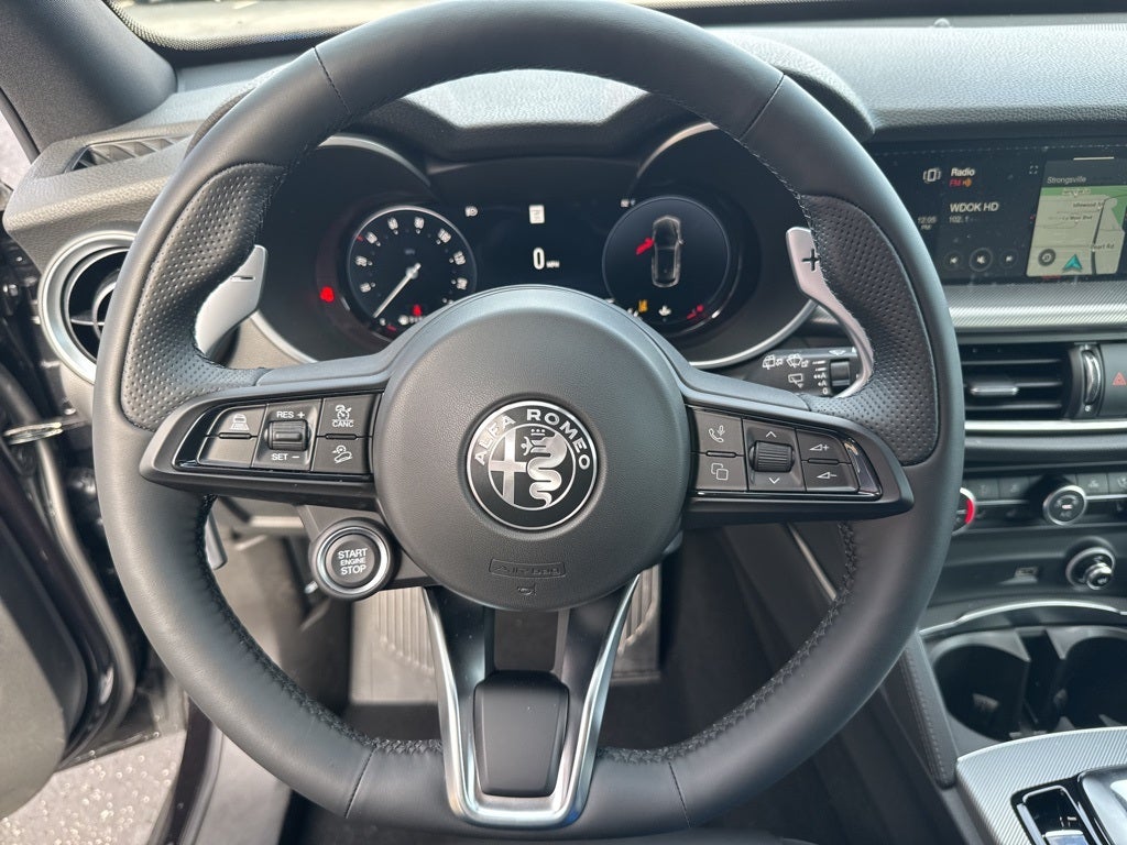 2025 Alfa Romeo Stelvio AWD