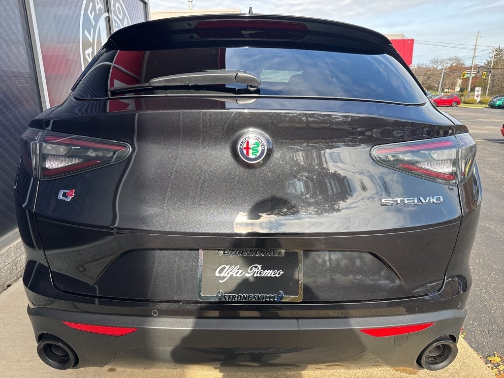2025 Alfa Romeo Stelvio AWD