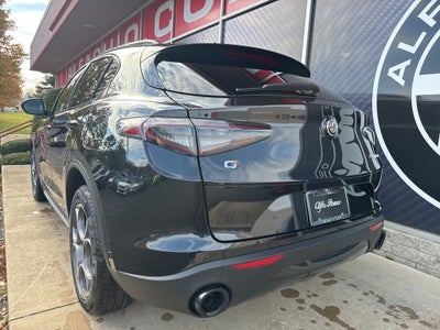 2025 Alfa Romeo Stelvio AWD