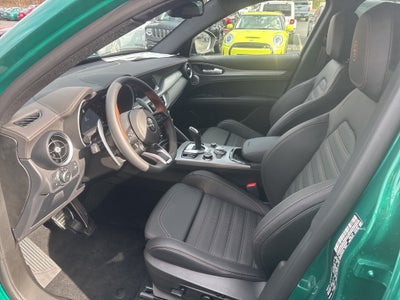 2025 Alfa Romeo Stelvio Intensa AWD