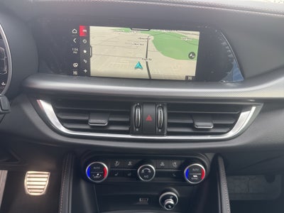 2025 Alfa Romeo Stelvio Intensa AWD