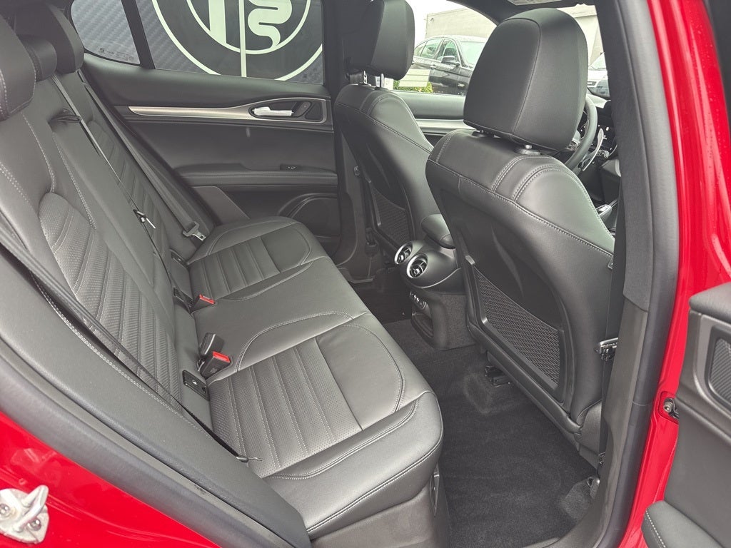2025 Alfa Romeo Stelvio Veloce AWD