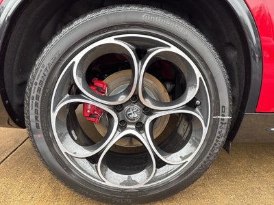 2025 Alfa Romeo Stelvio Veloce AWD