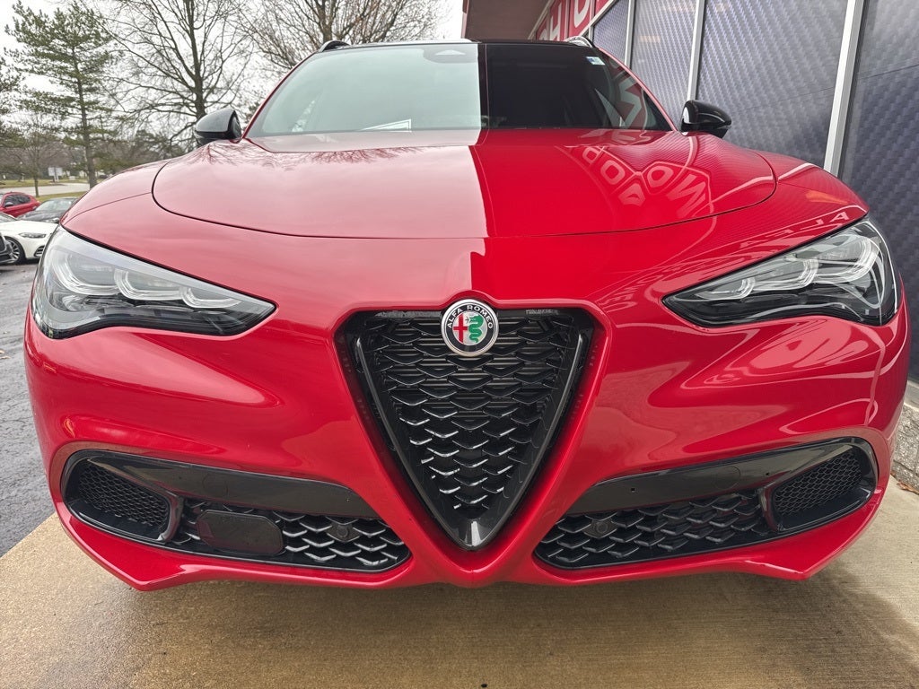 2025 Alfa Romeo Stelvio Veloce AWD