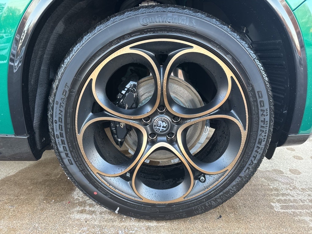 2025 Alfa Romeo Stelvio Intensa AWD