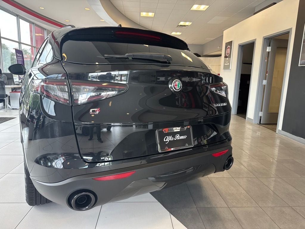 2026 Alfa Romeo Stelvio Sprint AWD