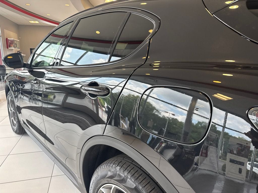 2026 Alfa Romeo Stelvio Sprint AWD
