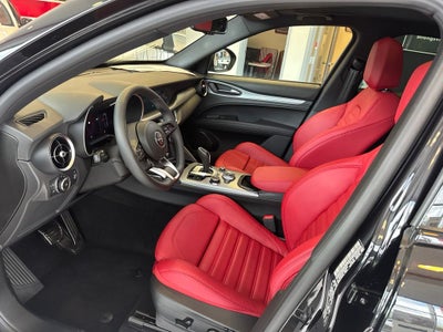 2026 Alfa Romeo Stelvio Sprint AWD
