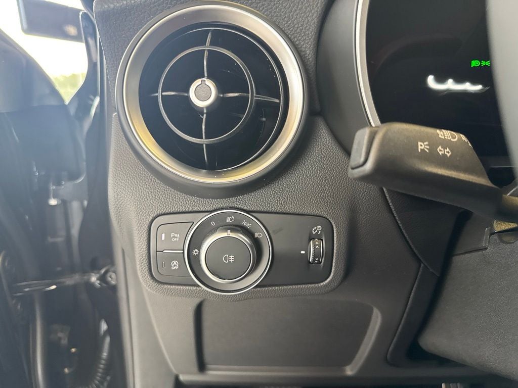 2026 Alfa Romeo Stelvio Sprint AWD