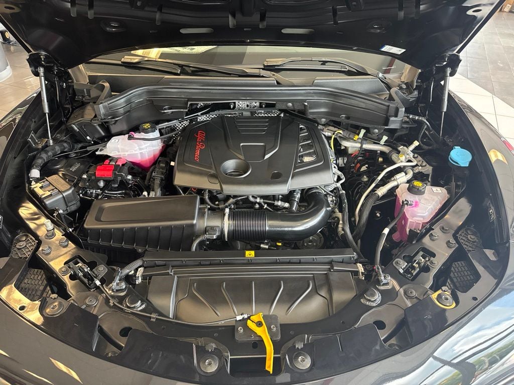 2026 Alfa Romeo Stelvio Sprint AWD