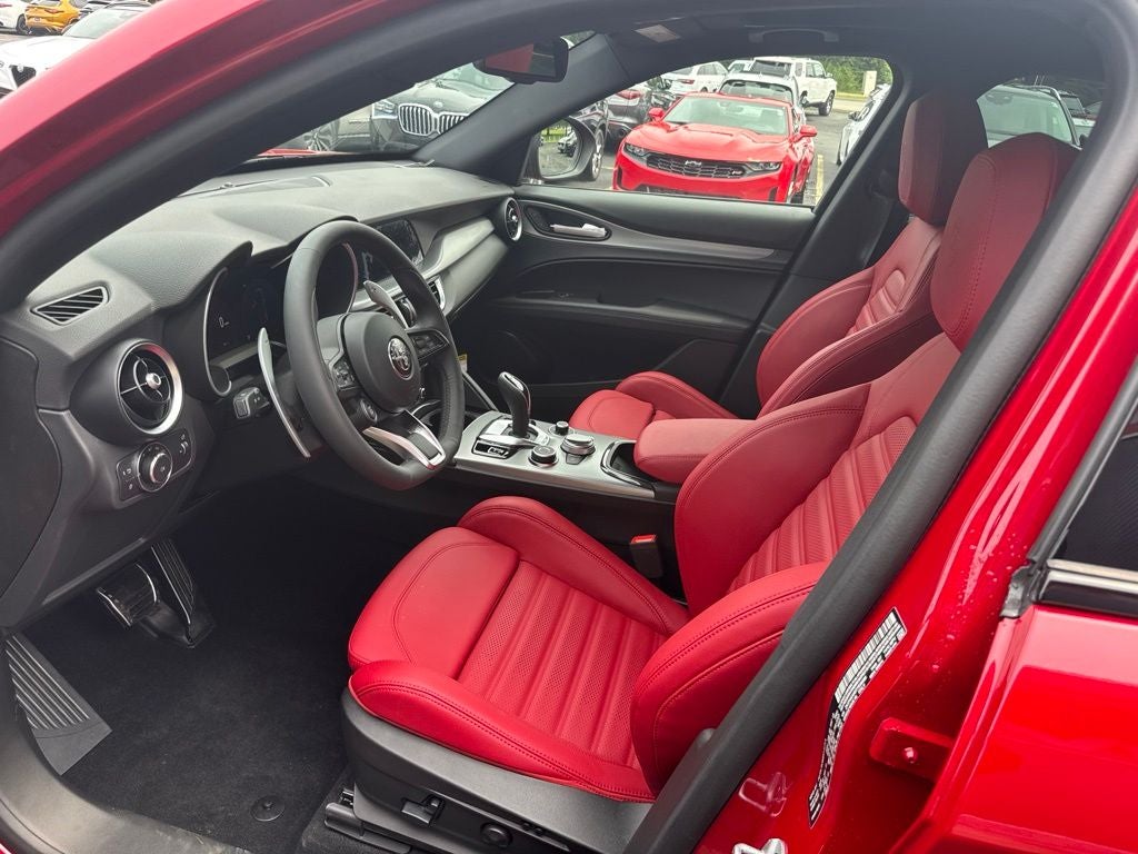 2026 Alfa Romeo Stelvio Sprint AWD