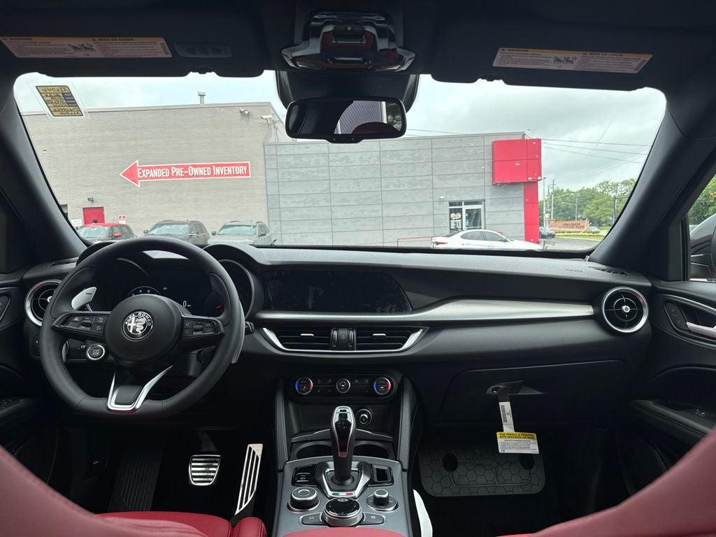 2026 Alfa Romeo Stelvio Sprint AWD