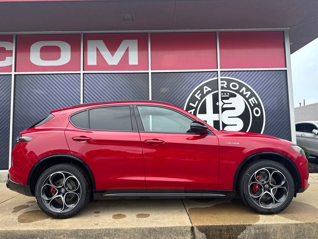 2026 Alfa Romeo Stelvio Sprint AWD