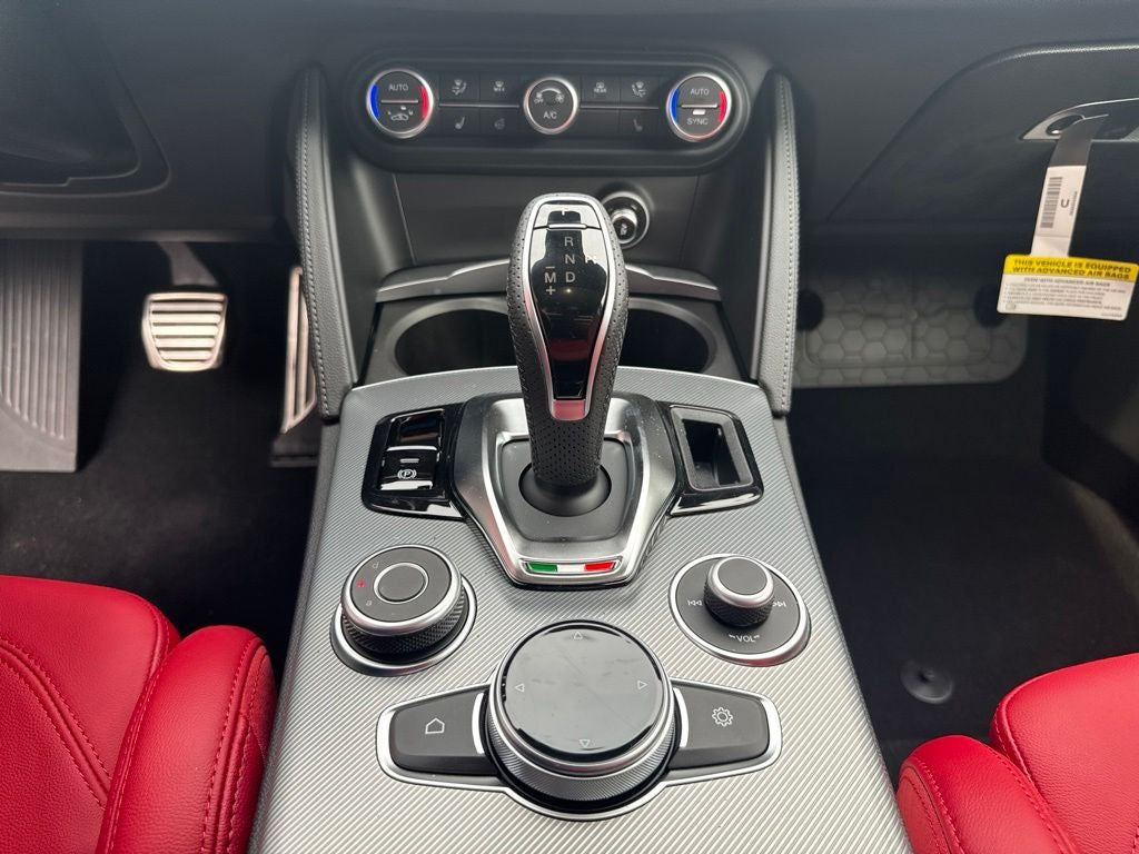 2026 Alfa Romeo Stelvio Sprint AWD