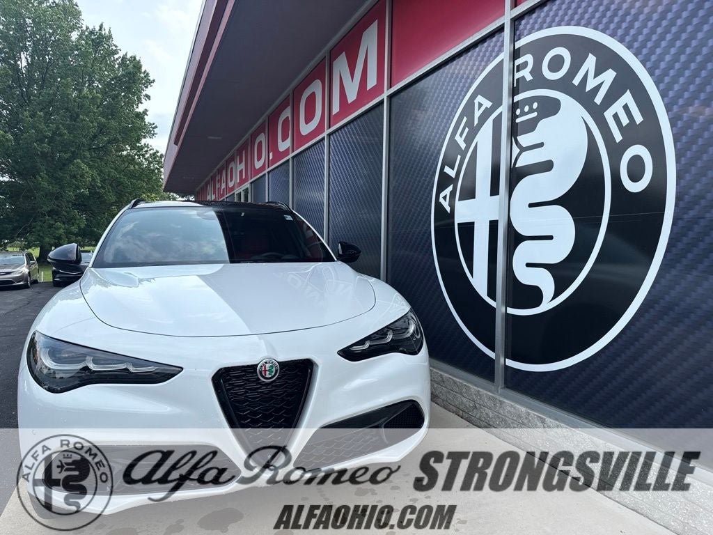 2026 Alfa Romeo Stelvio Sprint AWD