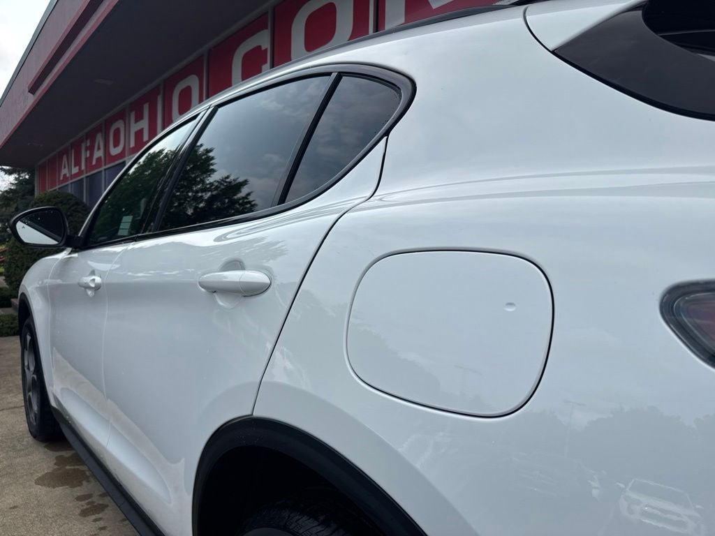 2026 Alfa Romeo Stelvio Sprint AWD