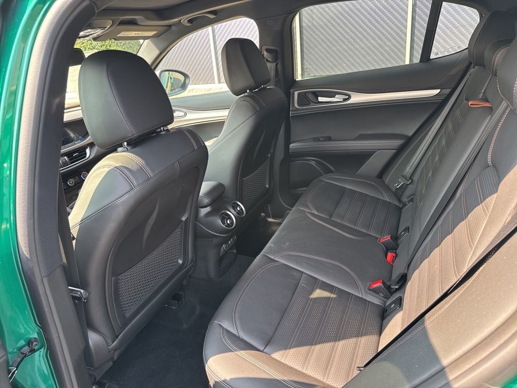 2025 Alfa Romeo Stelvio Intensa AWD