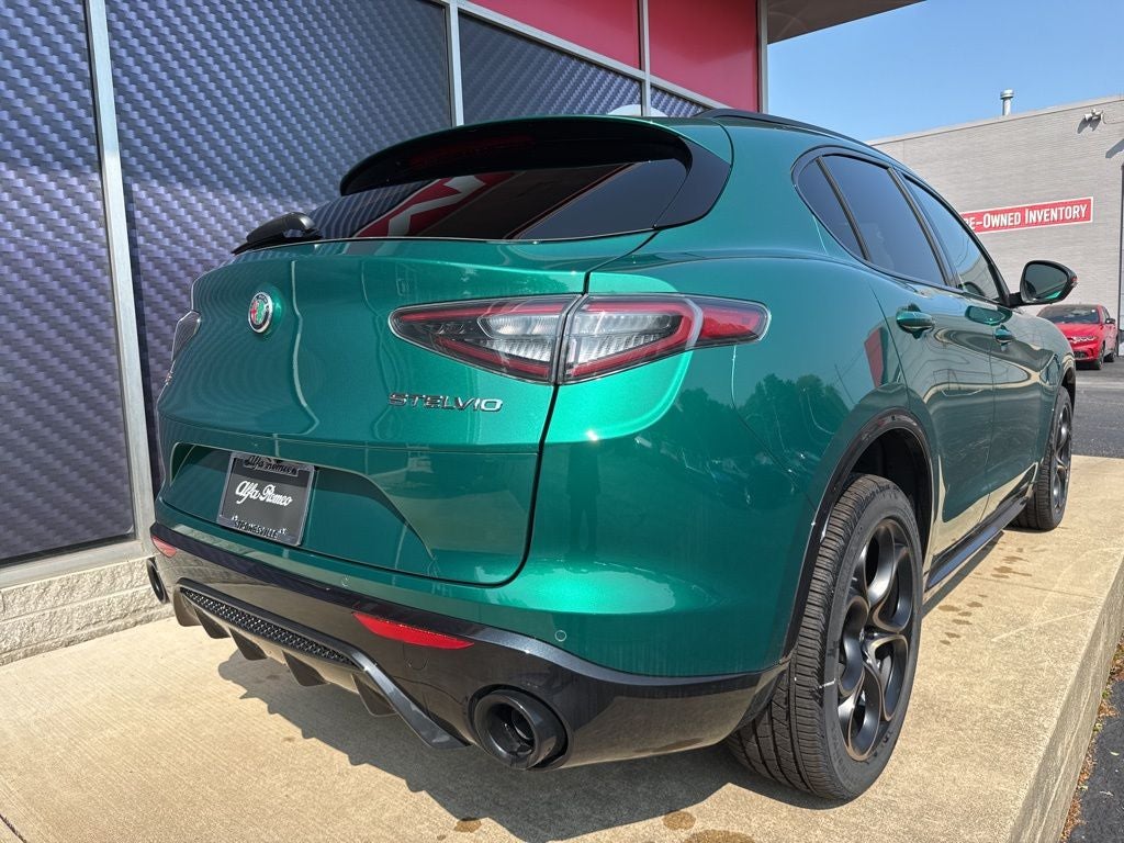 2025 Alfa Romeo Stelvio Intensa AWD