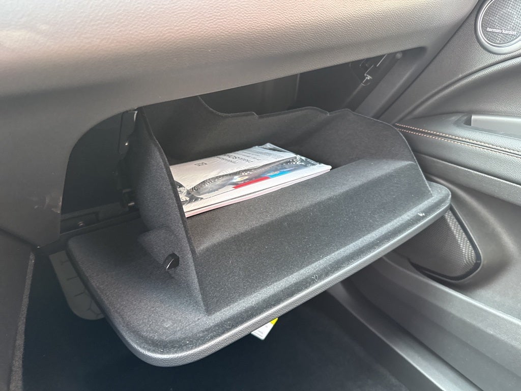 2025 Alfa Romeo Stelvio Intensa AWD