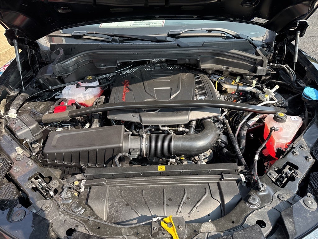 2025 Alfa Romeo Stelvio Intensa AWD