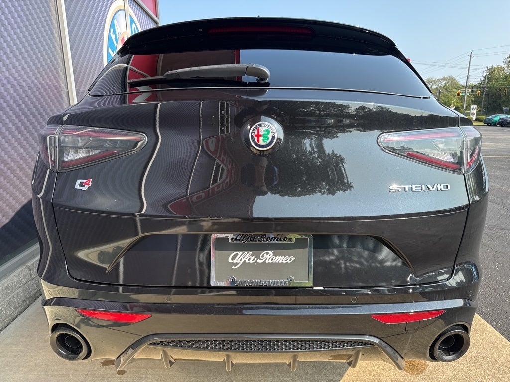 2025 Alfa Romeo Stelvio Intensa AWD