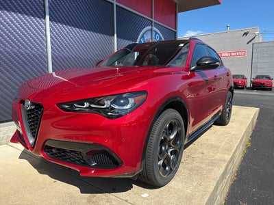 2025 Alfa Romeo Stelvio Intensa AWD