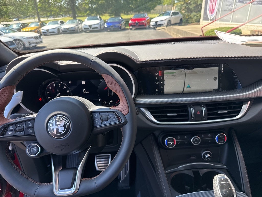 2025 Alfa Romeo Stelvio Intensa AWD