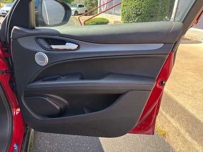 2025 Alfa Romeo Stelvio Intensa AWD
