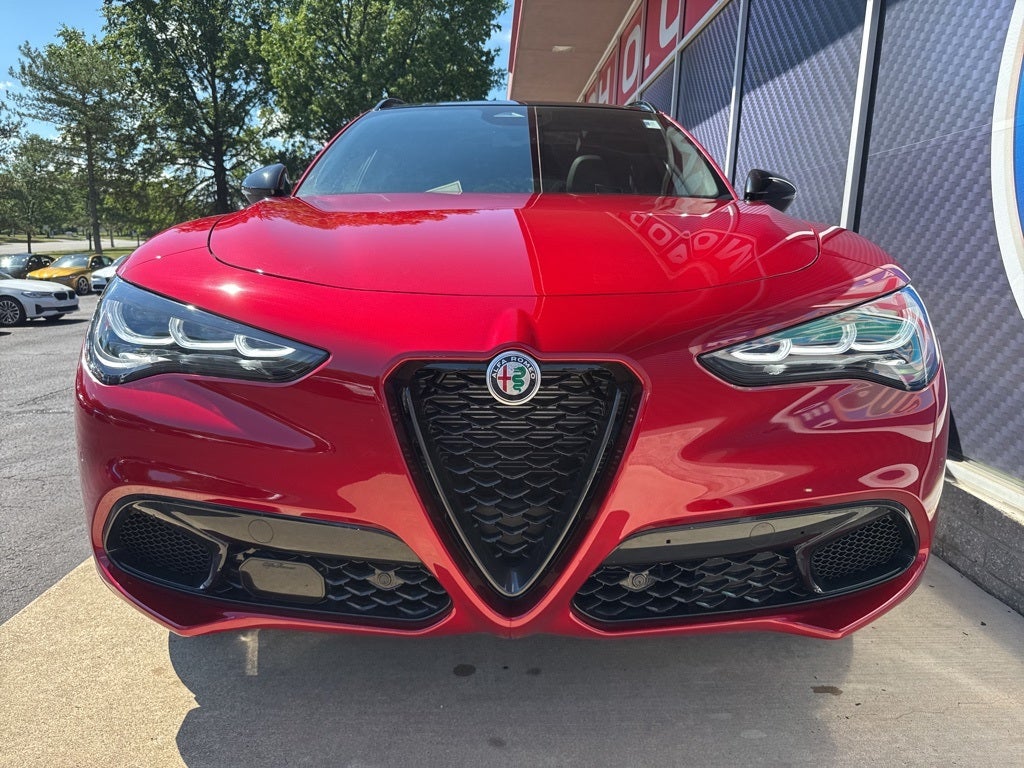 2025 Alfa Romeo Stelvio Intensa AWD