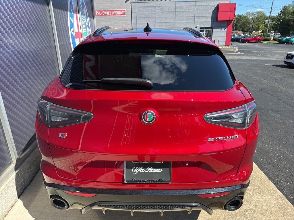 2025 Alfa Romeo Stelvio Intensa AWD