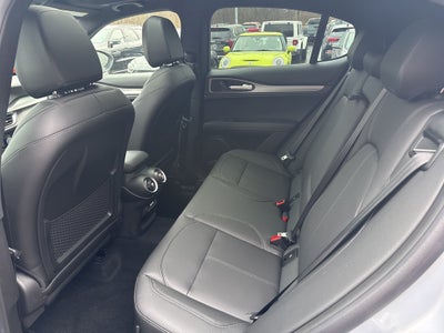 2025 Alfa Romeo Stelvio AWD