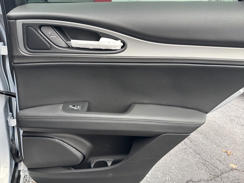 2025 Alfa Romeo Stelvio AWD