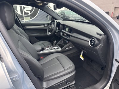 2025 Alfa Romeo Stelvio AWD