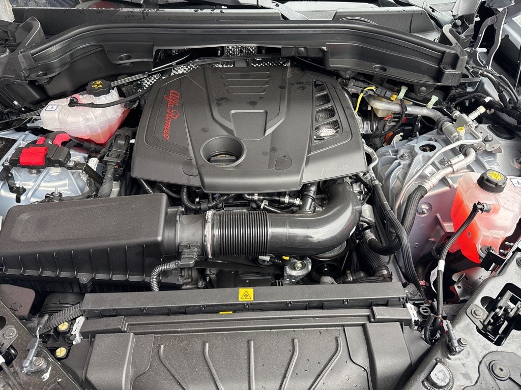 2025 Alfa Romeo Stelvio AWD