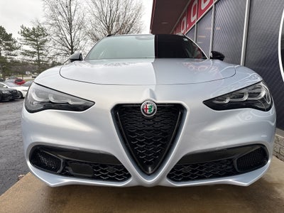 2025 Alfa Romeo Stelvio AWD
