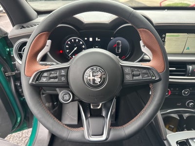 2025 Alfa Romeo Stelvio Intensa AWD