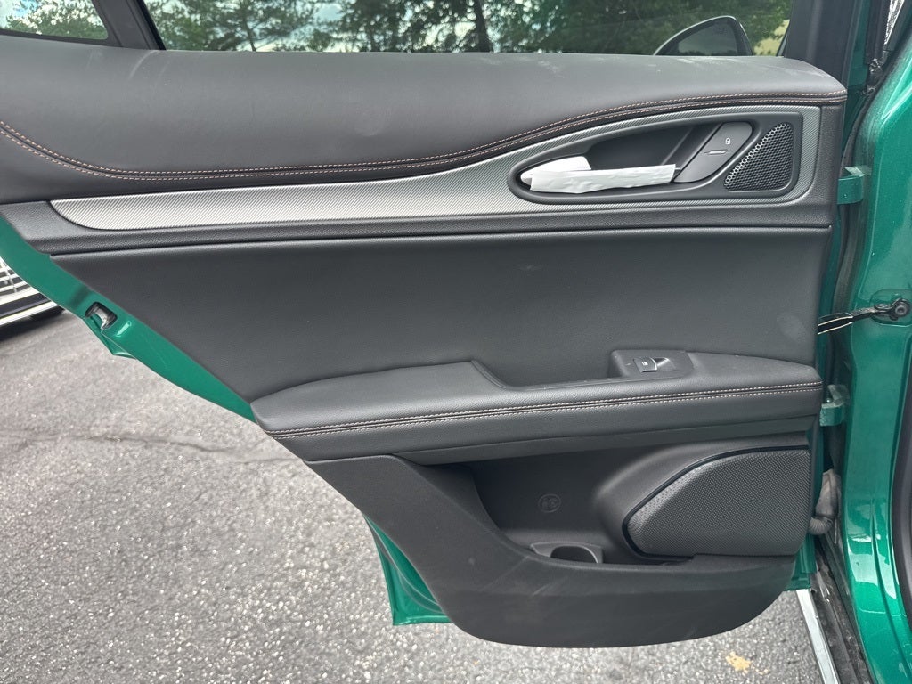 2025 Alfa Romeo Stelvio Intensa AWD