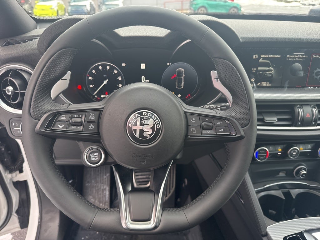 2025 Alfa Romeo Stelvio AWD