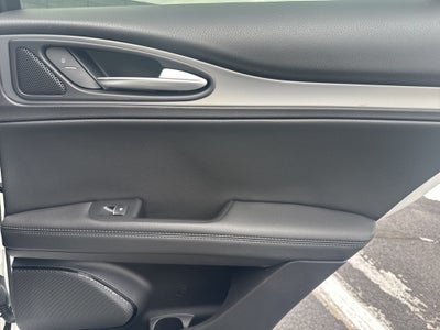 2025 Alfa Romeo Stelvio AWD