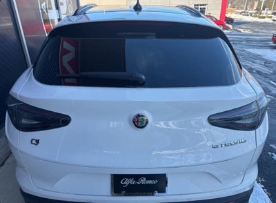 2025 Alfa Romeo Stelvio AWD