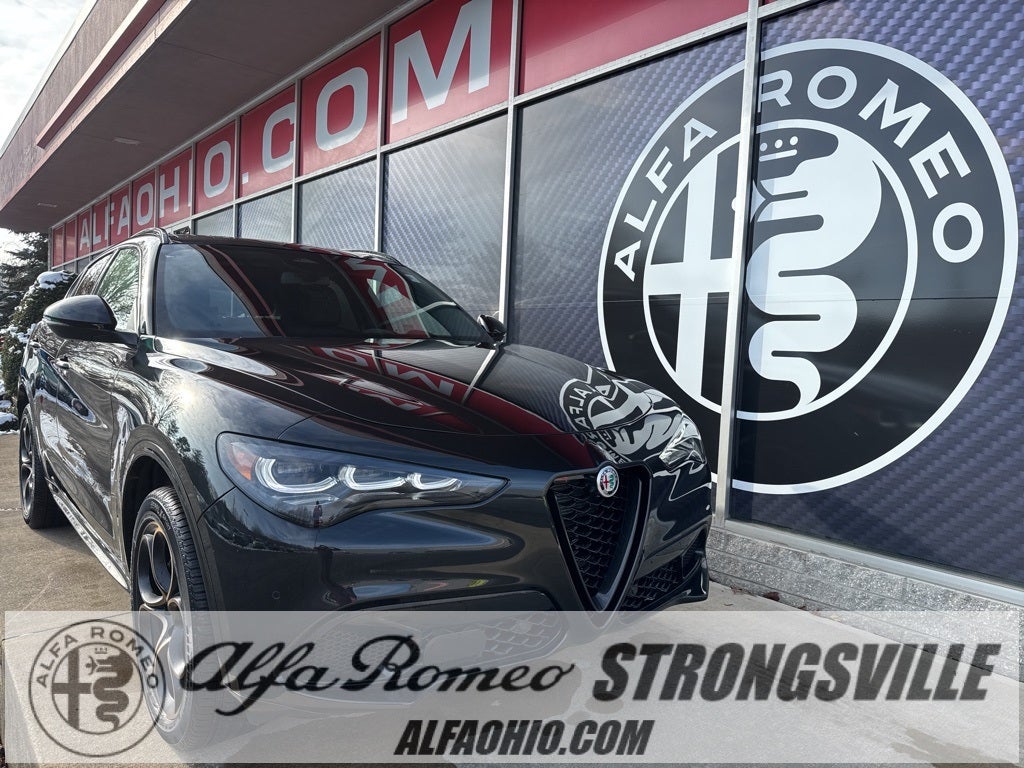 2025 Alfa Romeo Stelvio Intensa AWD