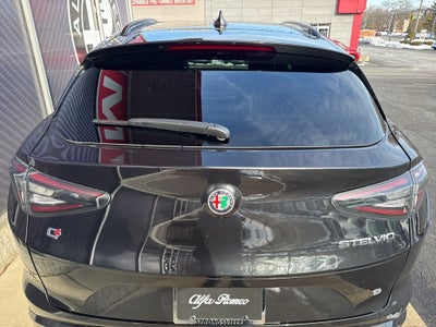 2025 Alfa Romeo Stelvio Intensa AWD